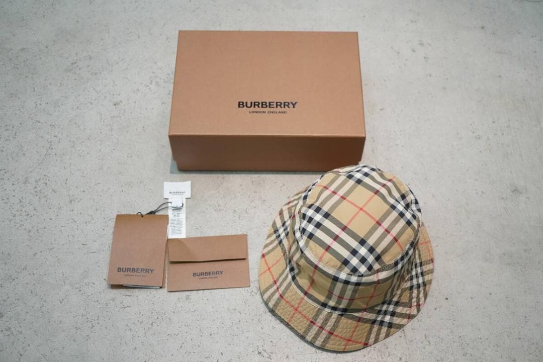 美品 BURBERRY リバーシブル チェック バケット ハット 908P▲ 人気✨ノバチェック】BURBERRY リバーシブル バケットハット - メルカリ