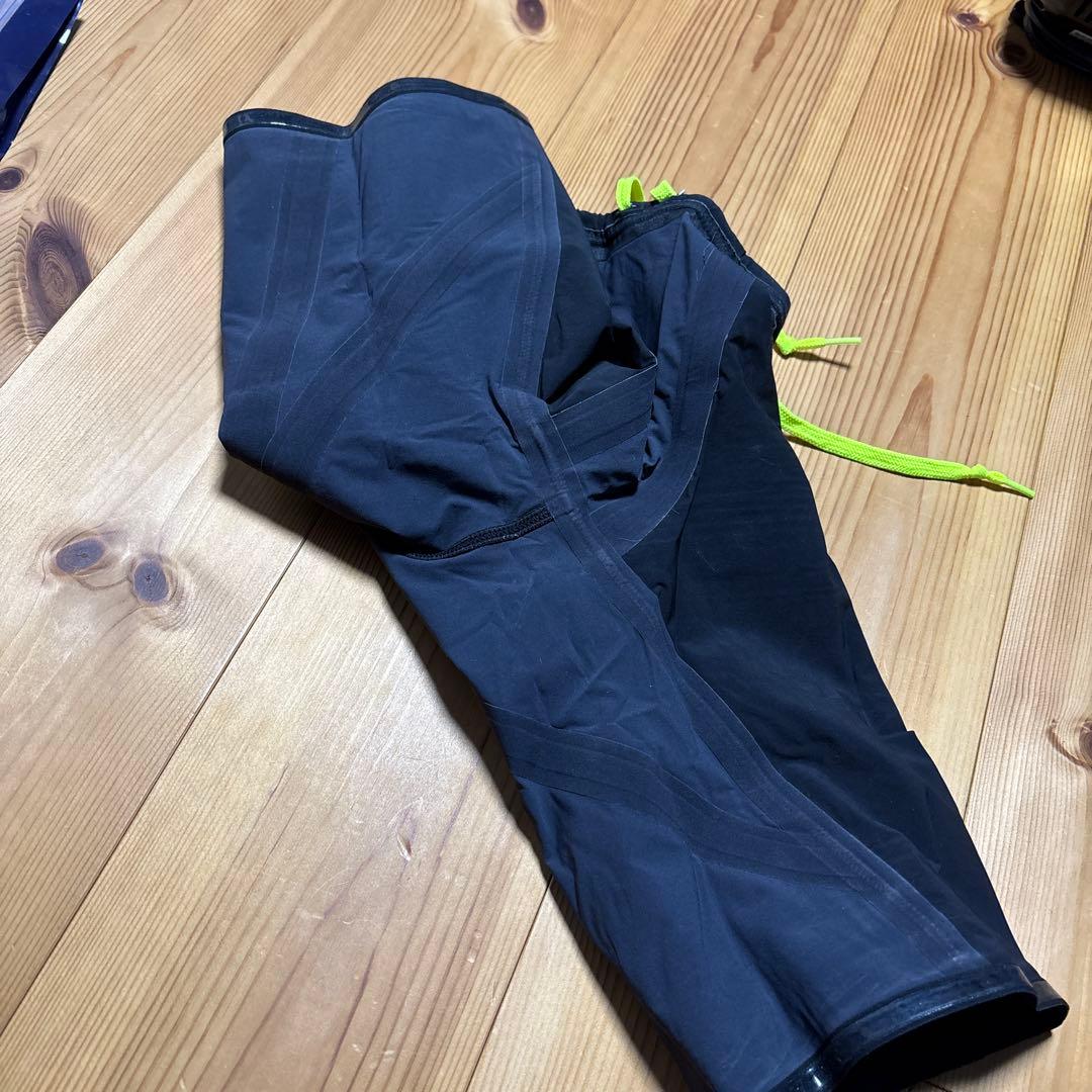 【ちこ】　ルネサンス　選手用　競泳水着　XXS