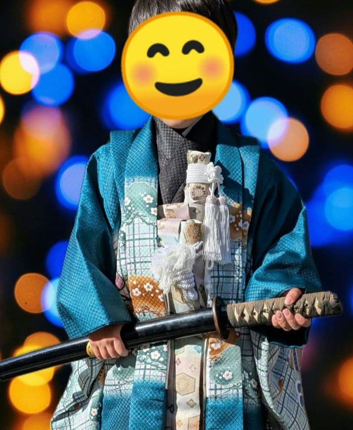 【七五三】5才男児　羽織袴　セット　肩上げ対応済み 七五三 着物 男の子 5歳 ブランド 羽織袴セット 華徒然「青藍 白鷹に兜