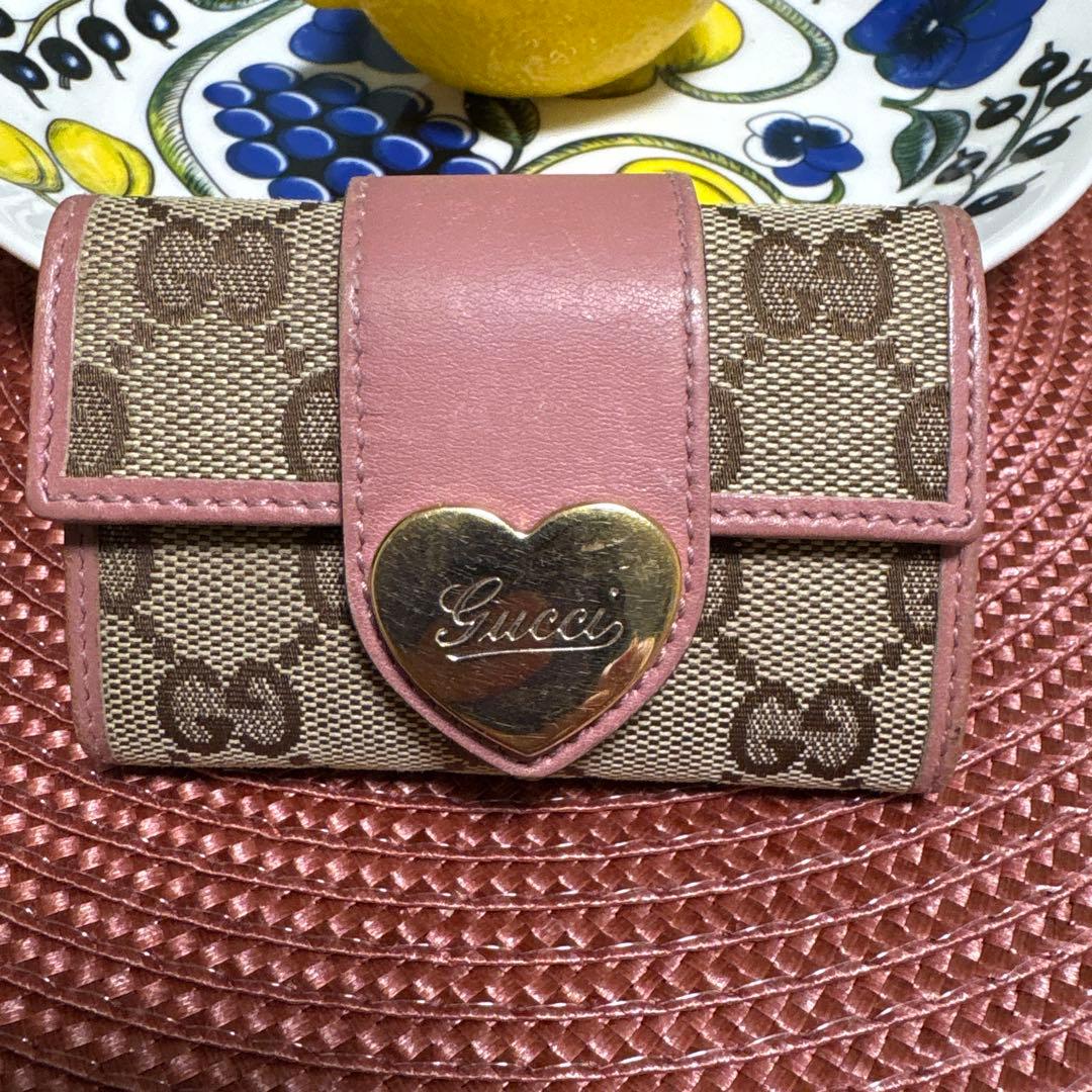 GUCCI グッチ GG柄 キャンバスレザー ハート キーケース ピンク - メルカリ