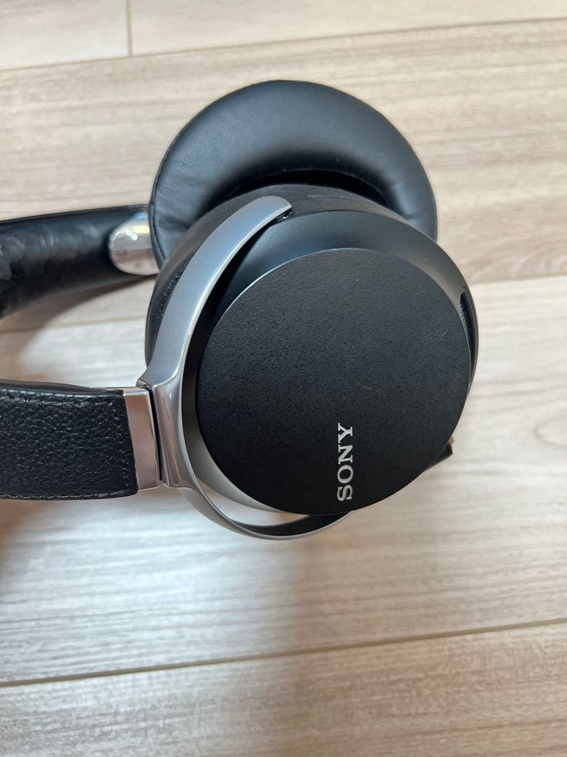 中古品】SONY MDR-Z7 ヘッドホン/有線