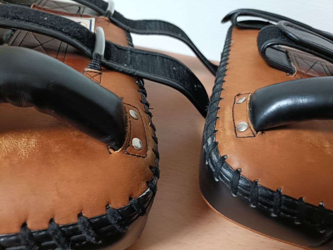 WINDY KP-6 キックミット レザー製 中古 ② - メルカリ