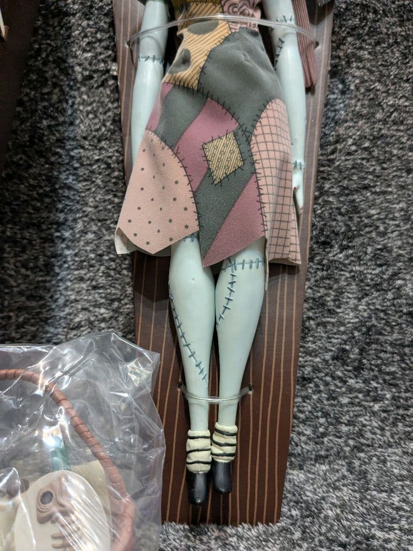 ナイトメア・ビフォア・クリスマス コレクションドール フィギュア 2体