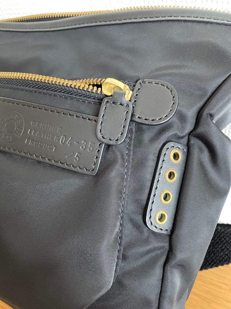 Felisi フェリージ　ショルダーバッグ 04/35/5/DS ブラック