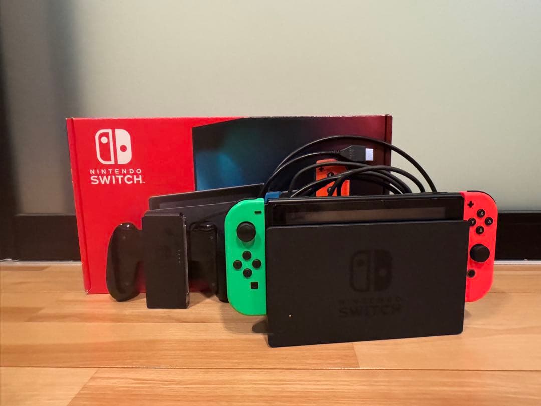 Nintendo Switch バッテリー強化版 本体 Nintendo Switch「バッテリー持続時間が長くなった新モデル」の