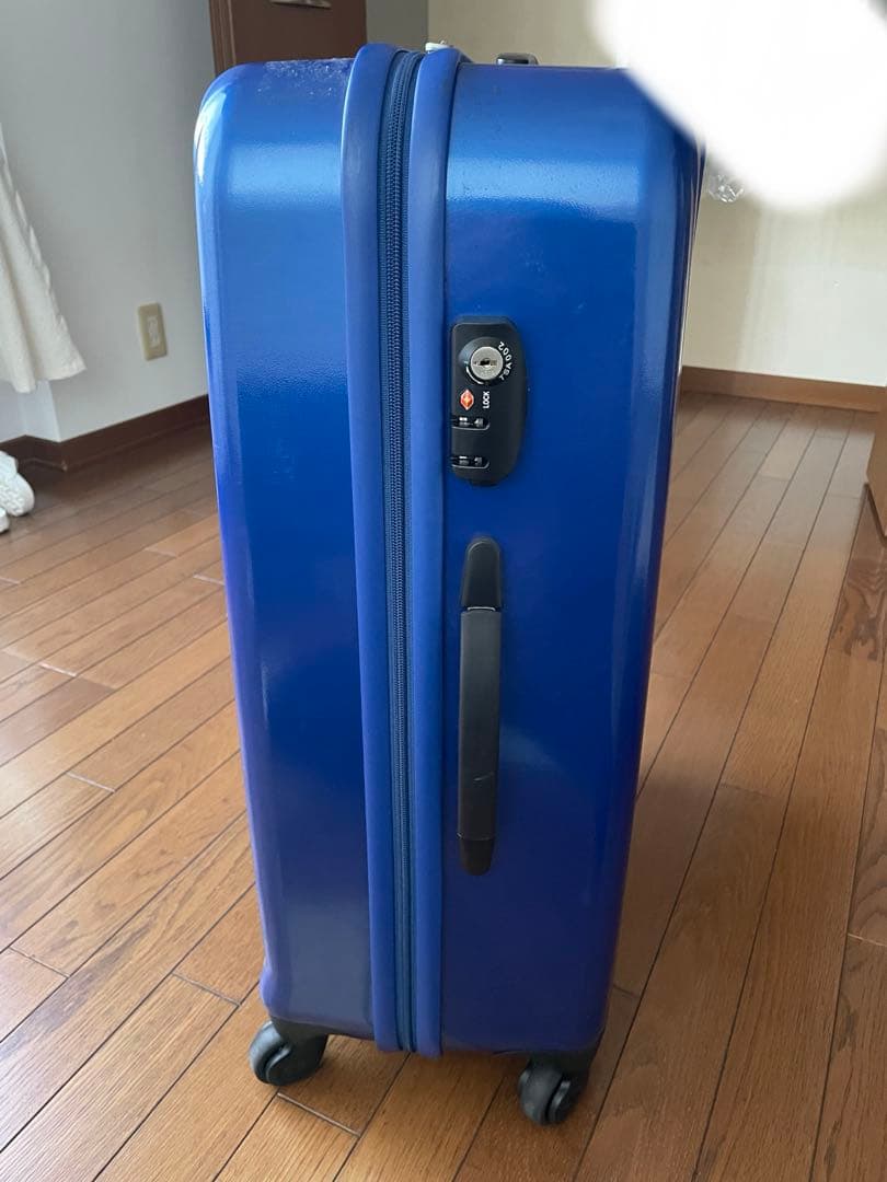 青い キャリーケース 高さ64センチ 鍵付き 説明書付きproteca