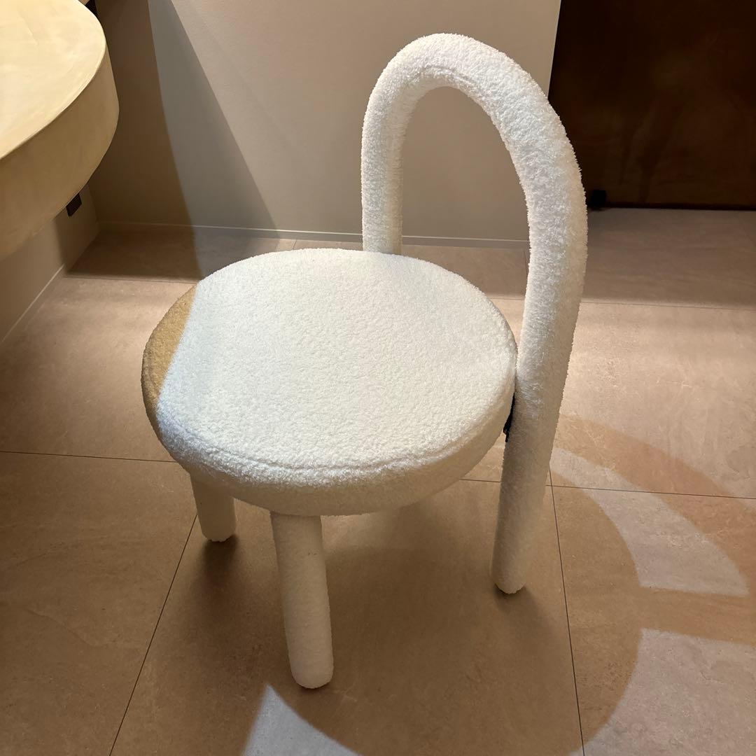 美品 ブークレ チェア アートオブブラック 北欧 - メルカリ