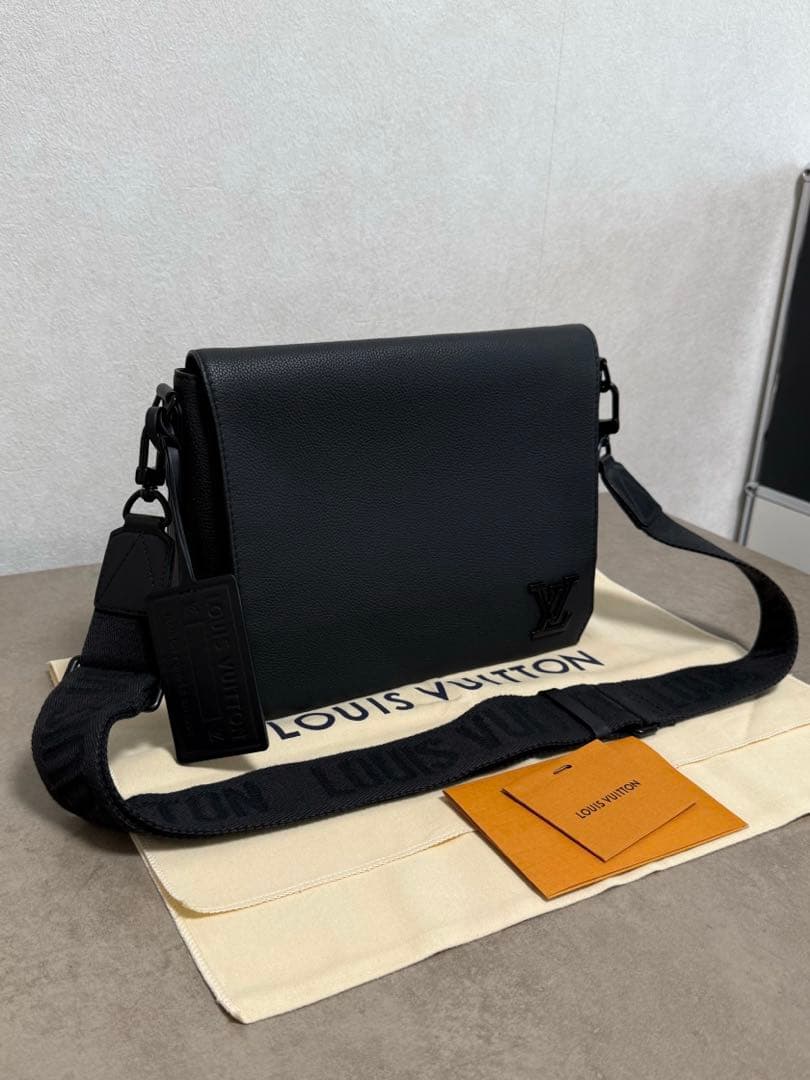 極美✨ルイヴィトン M57080 テイクオフメッセンジャー アエログラム IC