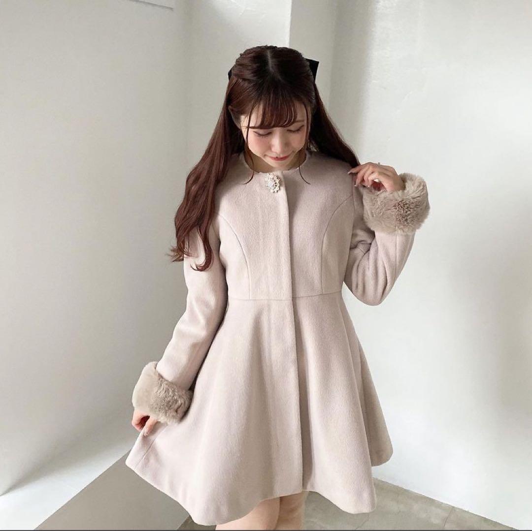 evelyn エブリン ビジューコート 2022 ピンク PI - メルカリ