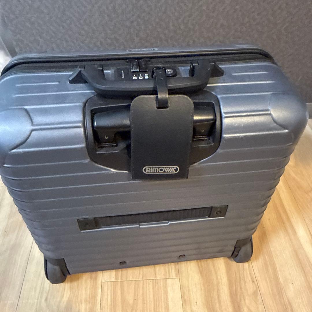 RIMOWA グレー 中型キャリーケースの通販はau PAY マーケット - 輸入