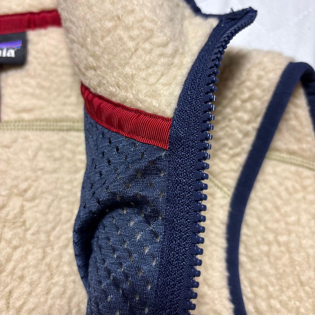 ✨美品✨パタゴニア レトロ・パイル フリースベスト ベージュ 胸ロゴ