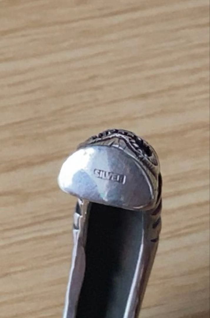 クッシュマン シルバーアクセサリー ティキバングル - メルカリ