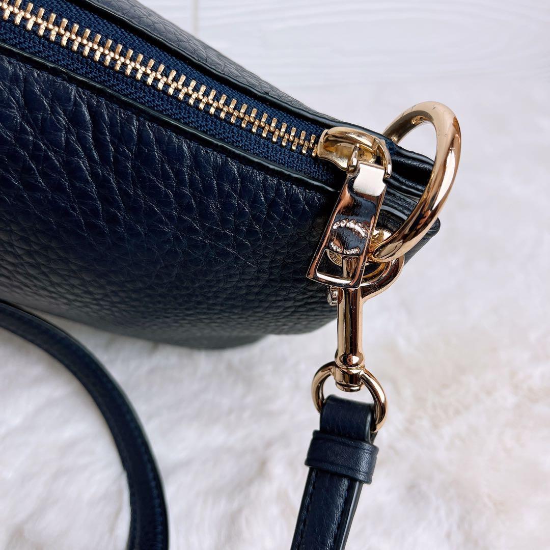 極美品☆COACHコーチ ショルダーカメラバッグ レザー ネイビー シボ革