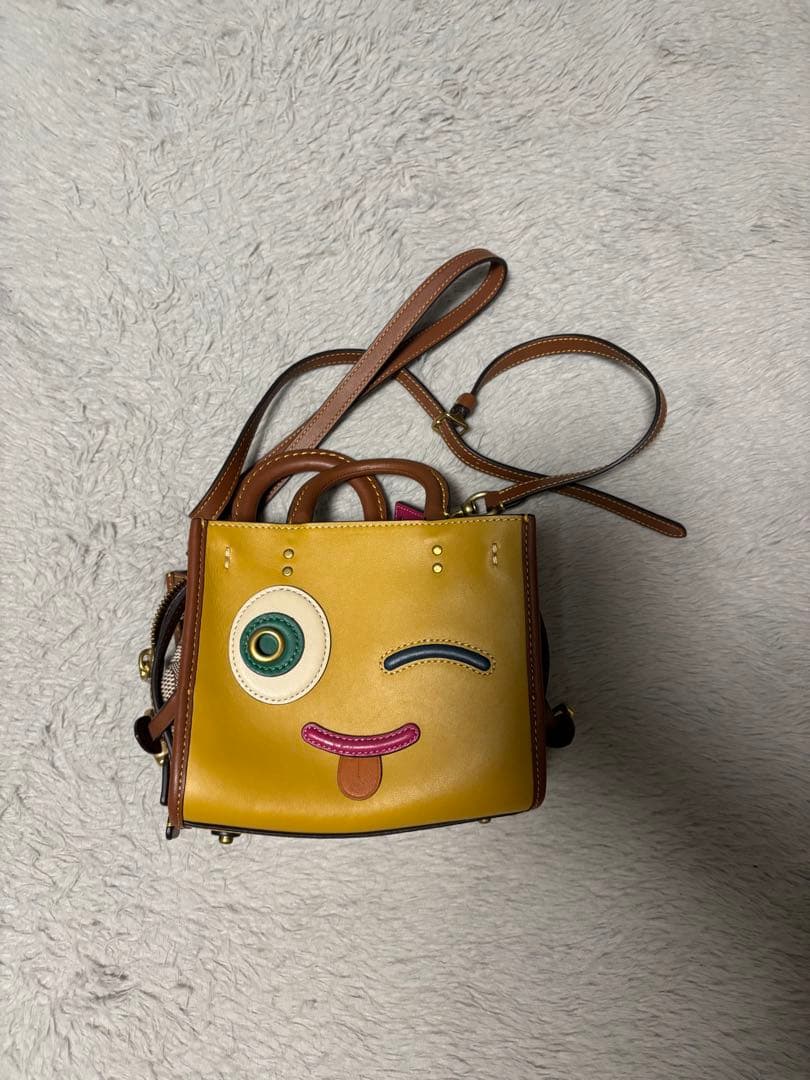 COACH イエローフェイスショルダーバッグ 中古・古着通販】COACH (コーチ) ワンショルダーバッグ イエロー