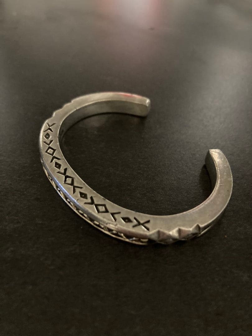 Navajoジェニファーカーティス K14 ヘビーゲージ 3面バングル 約38g