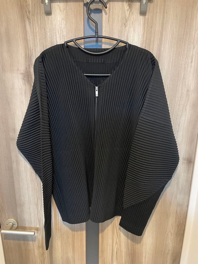プリーツ ジップカーディガン　黒　サイズ2 オムプリッセイッセイミヤケ HOMME PLISSE ISSEY MIYAKE(オムプリッセイッセイミヤケ) / プリーツ