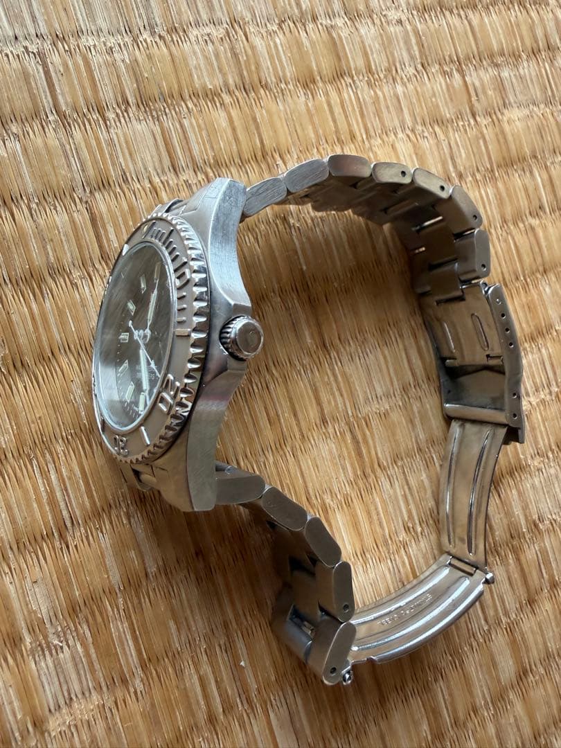 希少 ルミノックス LUMINOX 1580デイト シーダイバー 黒文字盤 - メルカリ