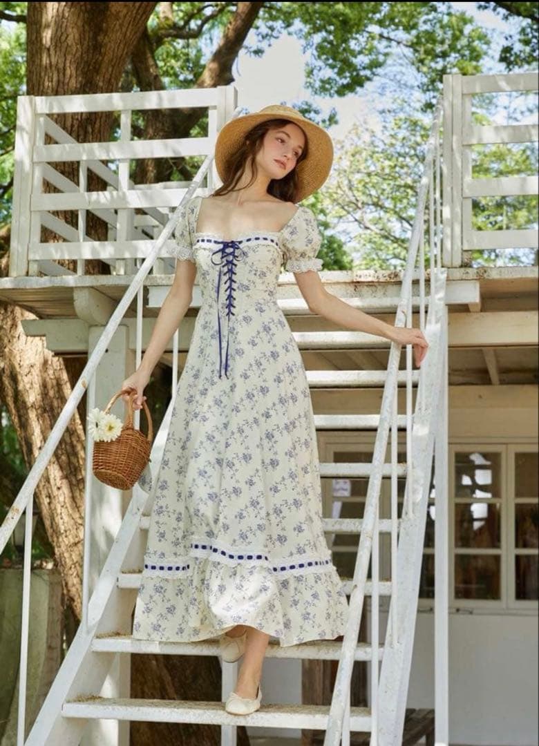 Lacemade レースメイドワンピース 個人デザイナーのお洋服ブランド｜女性用コルセット｜LaceMade