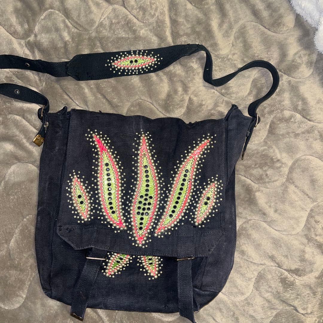 希少 D.O.A ディーオーエー ショルダーバッグ 帆布 スタッズ サイケ