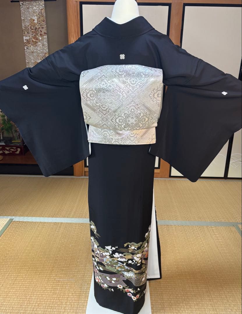 正絹豪華黒留袖5点フルセット 留袖 袋帯 帯締め帯揚げ 末広 - メルカリ