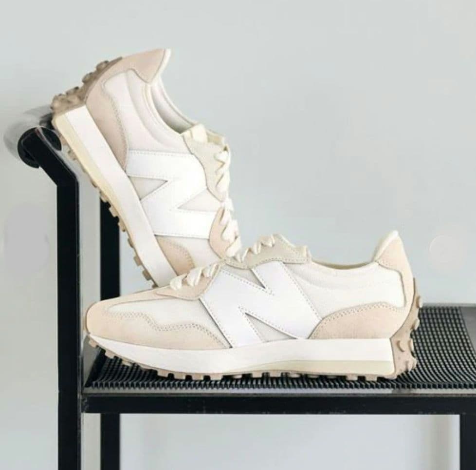 ★特価　新品 ニューバランス　スニーカー　U327　24.0cm　送料込