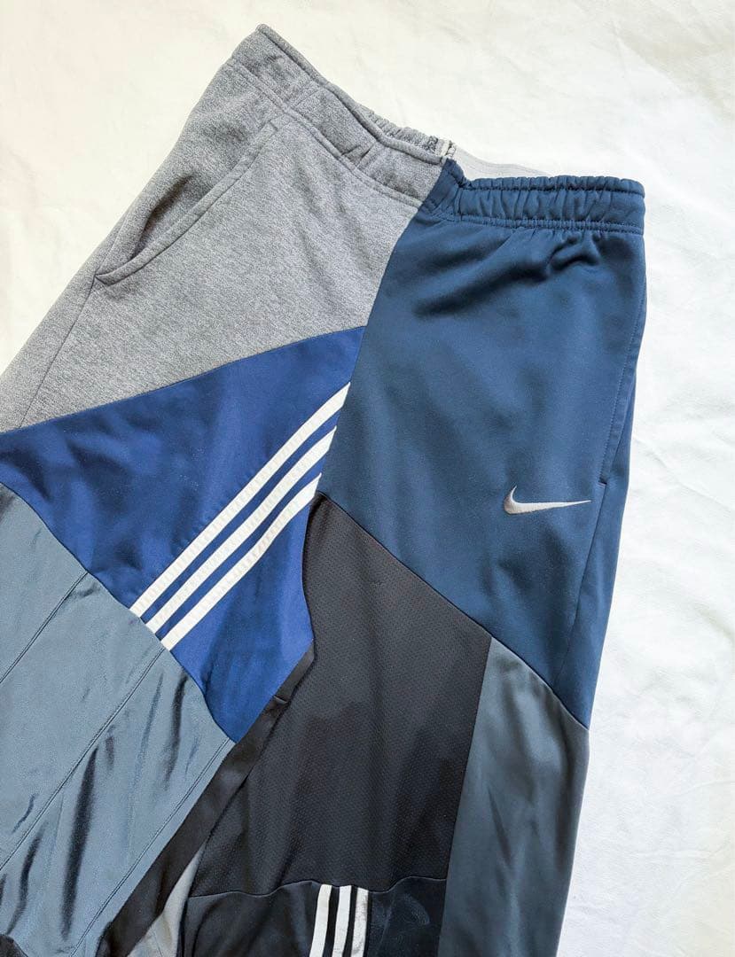 ヴィンテージadidas オリジナルリメイク Nikeトラックパンツ 下北沢