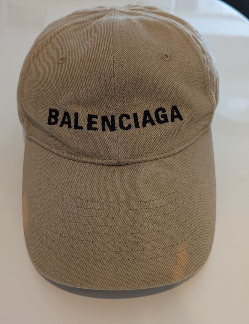 バレンシアガ　帽子 Balenciaga キャップ で ブラック | Balenciaga JP (バレンシアガ）