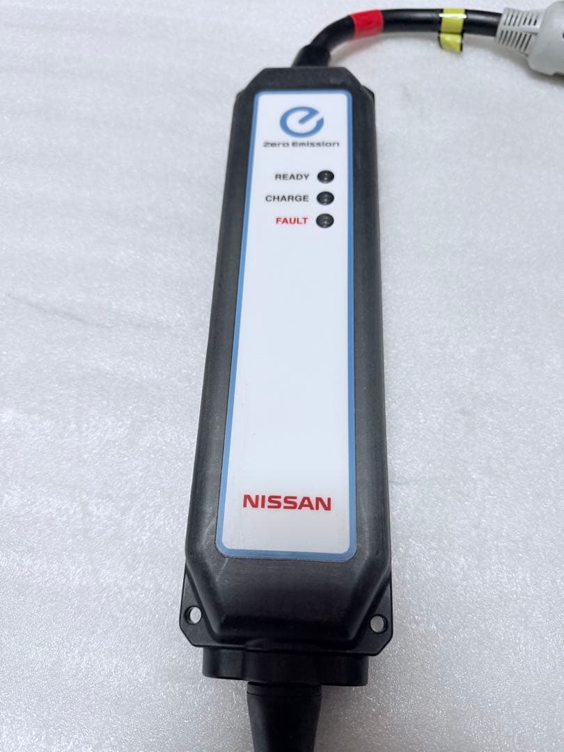 日産リーフ充電ケーブル 3NK5E 172 - メルカリ
