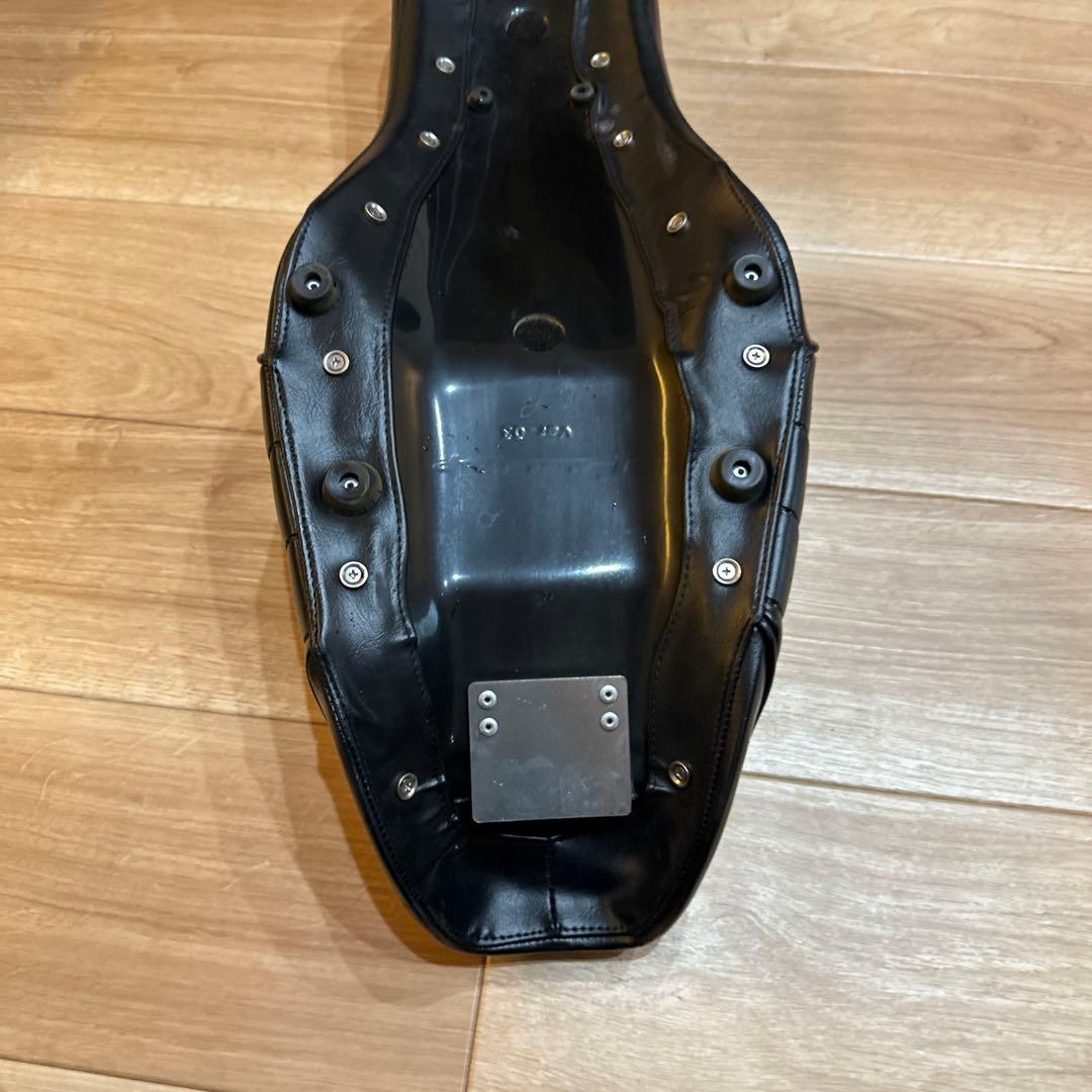 スポーツスター】キング&クイーンシートトランプサイクル04以降