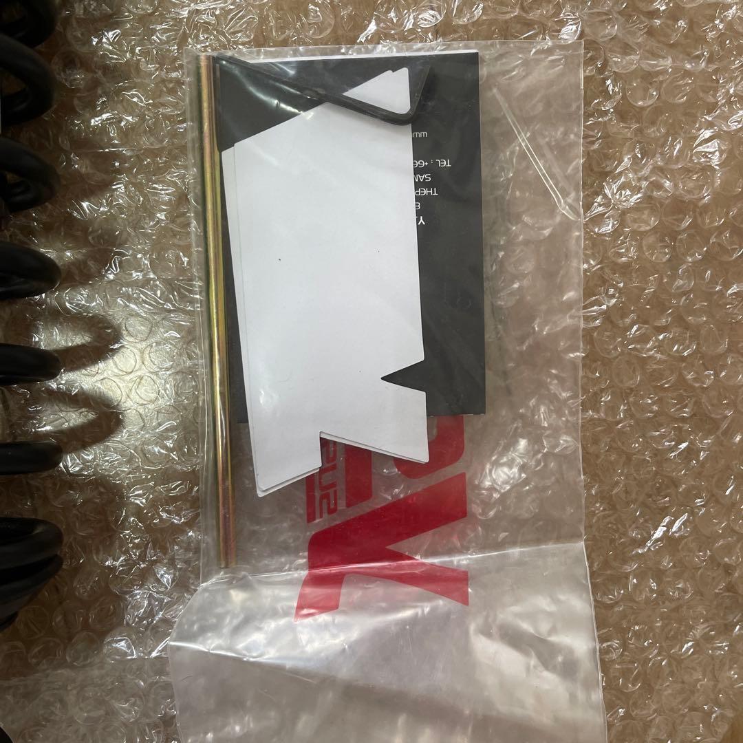 ほぼ新品 YSS RE302-330T-37-B GSX1400 リアショック - メルカリ