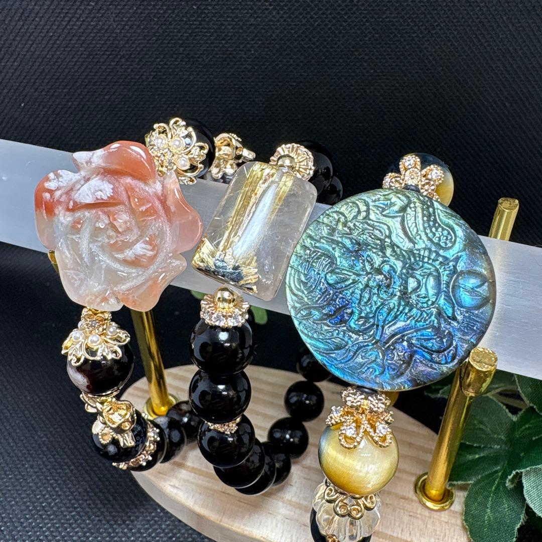 ＊蓮華様おまとめ＊【手彫り】桜瑪瑙　薔薇　夜桜瑪瑙　ブレスレット 蓮華様おまとめ＊【手彫り】桜瑪瑙 薔薇 夜桜瑪瑙 ブレスレット