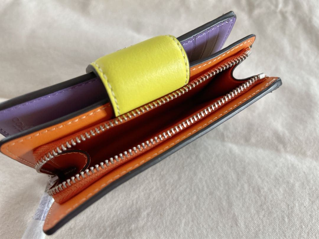 みんみん☆値下げ交渉はコメントへ様専用‼️ コーチジャパン購入新品