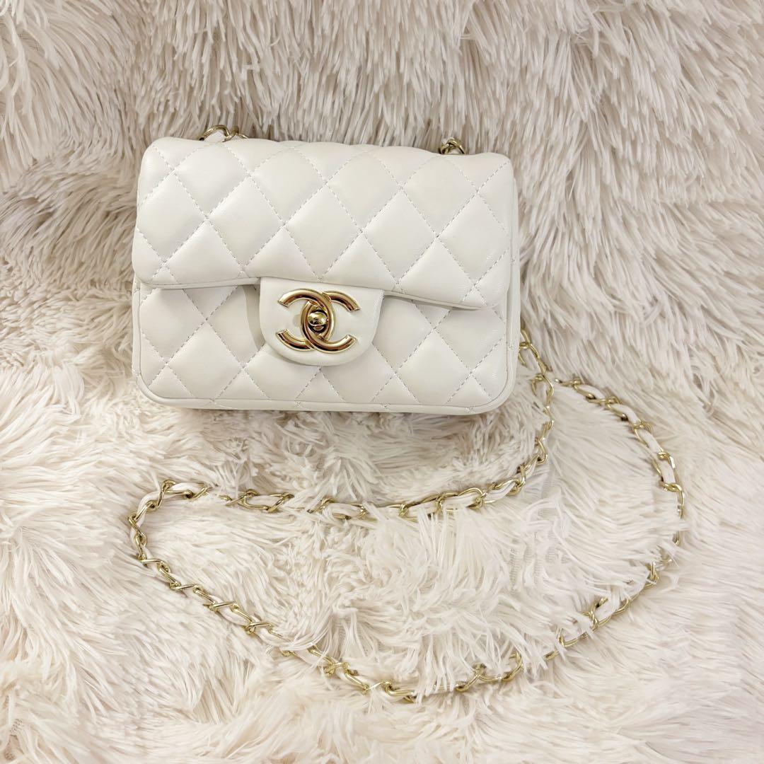 シャネル キルティング チェーンショルダーバッグ ホワイト