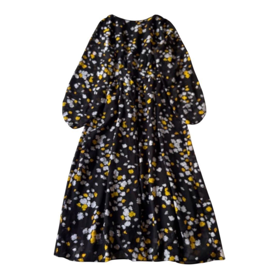 試着のみ スローブイエナ 花柄 シアーワンピース - メルカリ