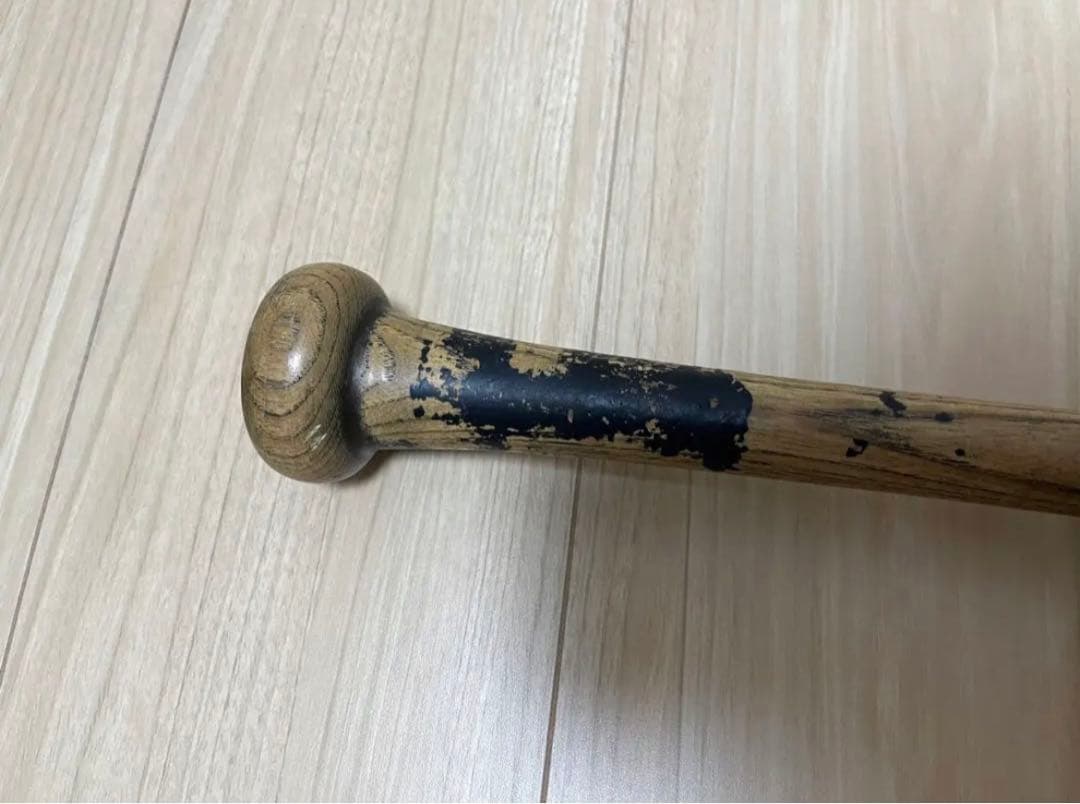 井口資仁選手 千葉ロッテ 現在時代実使用あり 木製バット プロ野球