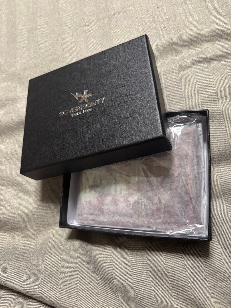 r*f様 sovereignty 財布 red - メルカリ