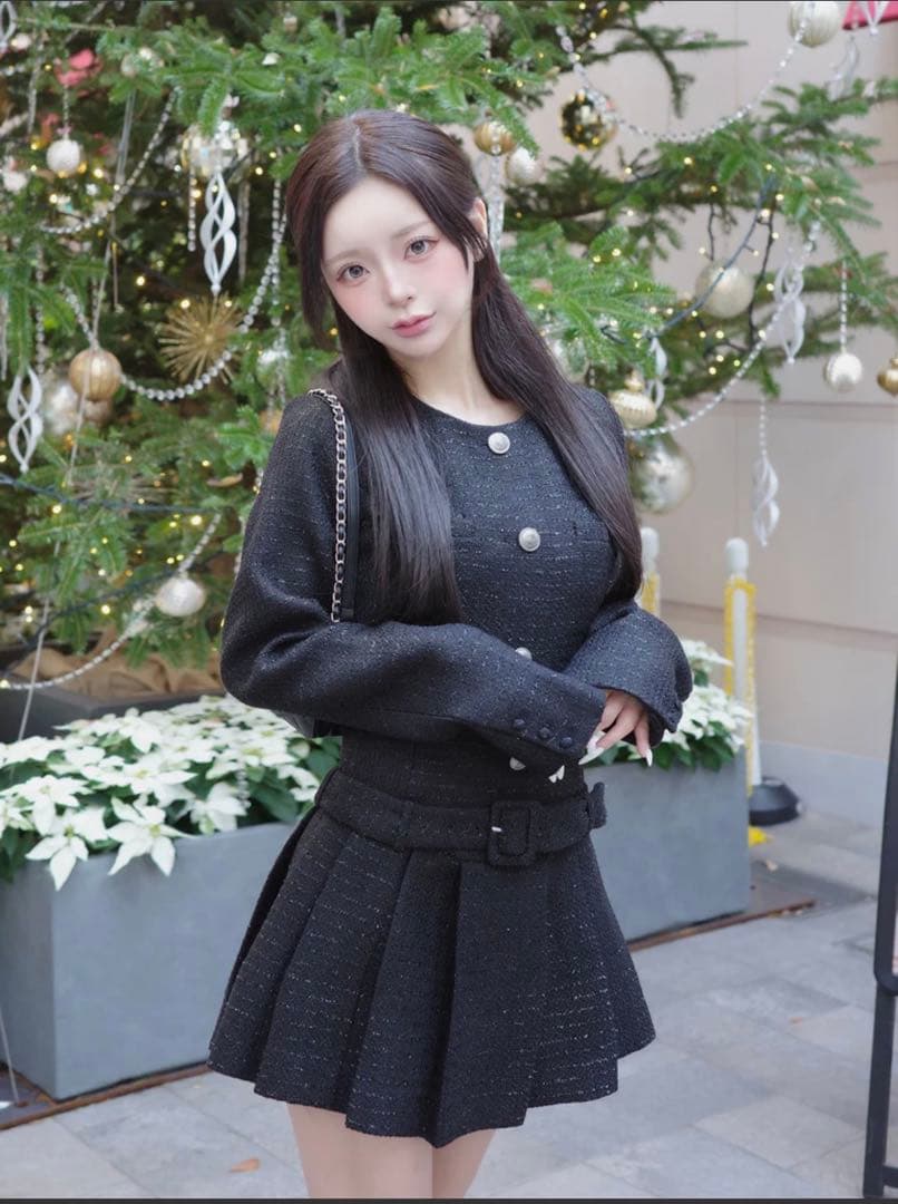 ボックスプリーツツイードミニワンピース ブラック free Darich - メルカリ