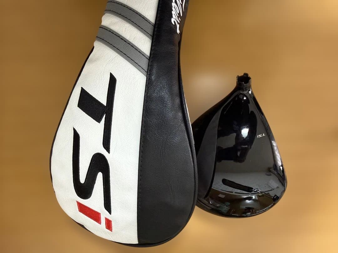 Titleist TSi1 ドライバー ヘッドカバー付き - メルカリ