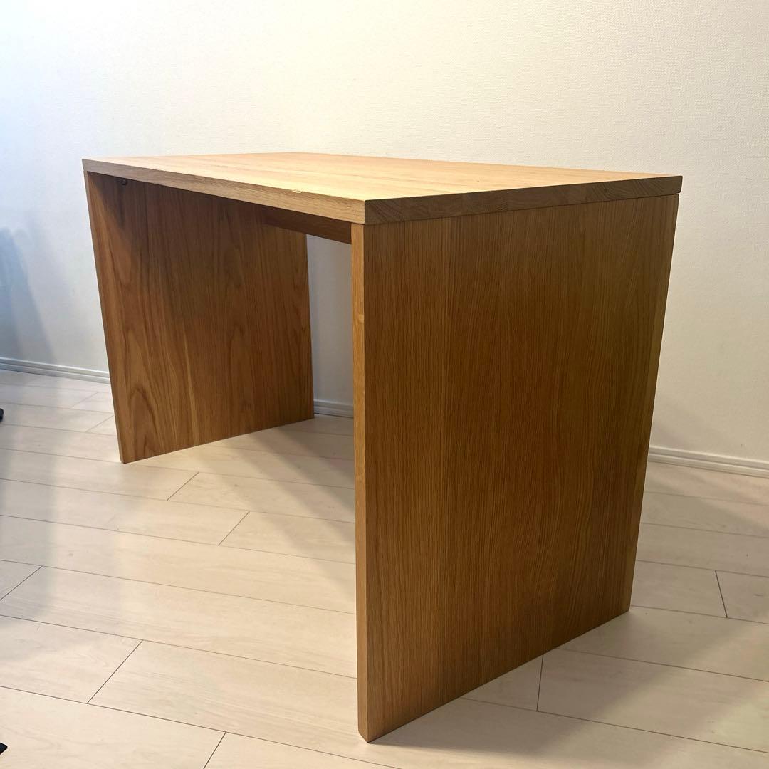 無印良品 無垢材デスク・オーク材 幅110x奥行52x高さ70cm 廃盤品