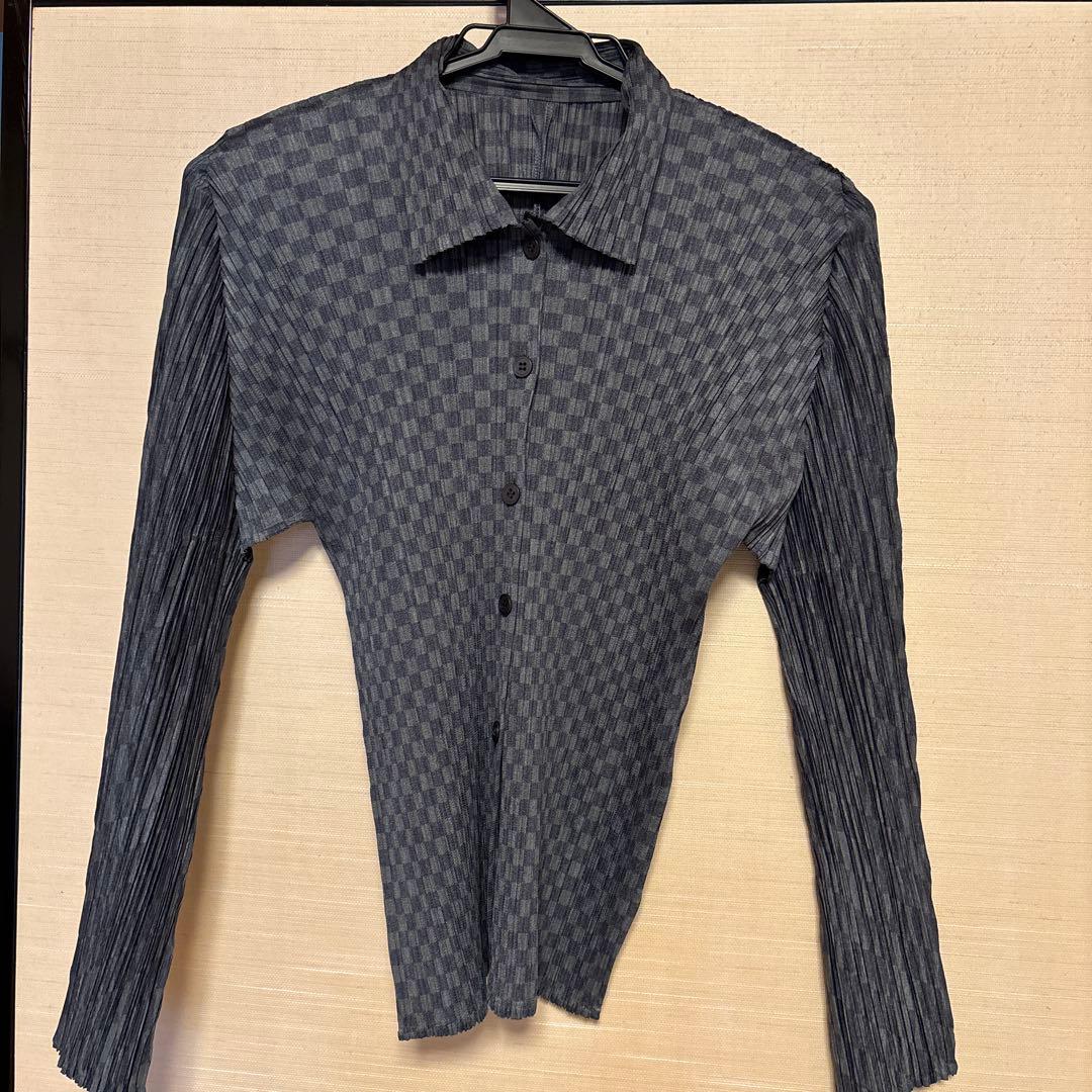 プリーツプリーズPLEATS PLEASE☆千鳥格子シャツグレー PLEATS PLEASE ISSEY MIYAKE - プリーツプリーズ PP73-JC702 千鳥柄