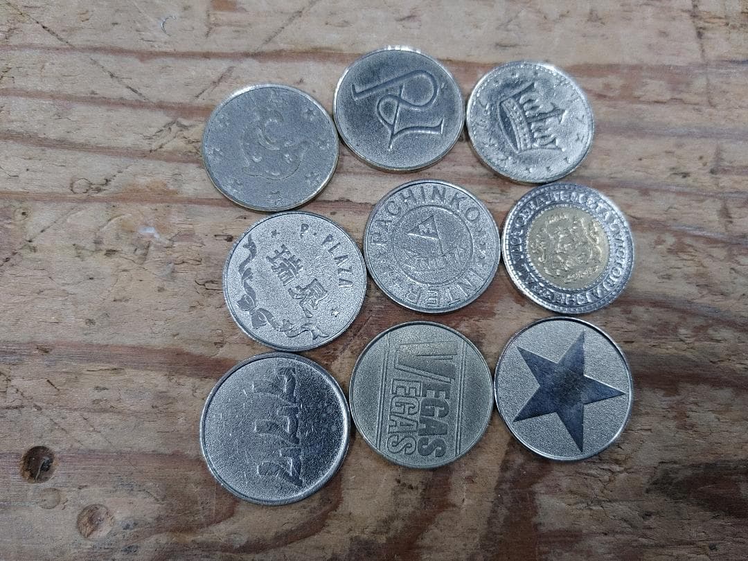 パチスロ メダル コイン 3000枚 16.2Kg (1) - メルカリ