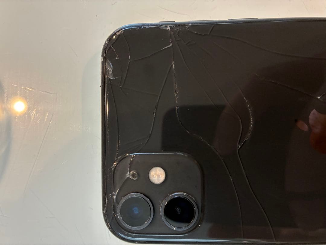 Apple iPhone 11 64GB ブラック 画面不良 Apple 画面不良