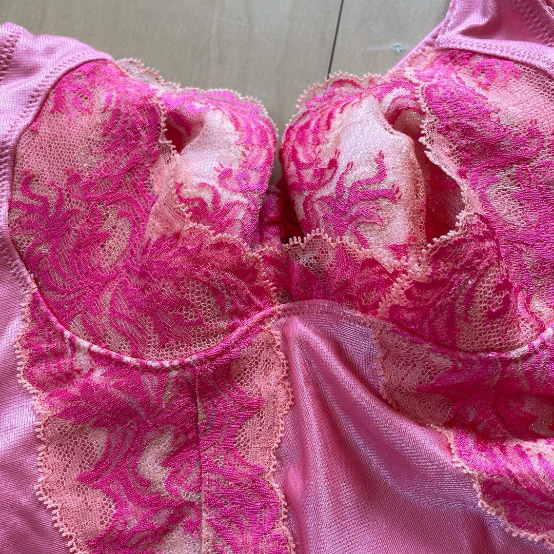 マルコ 補正下着 カーヴィシャス ボディスーツ C75L 限定色 - メルカリ