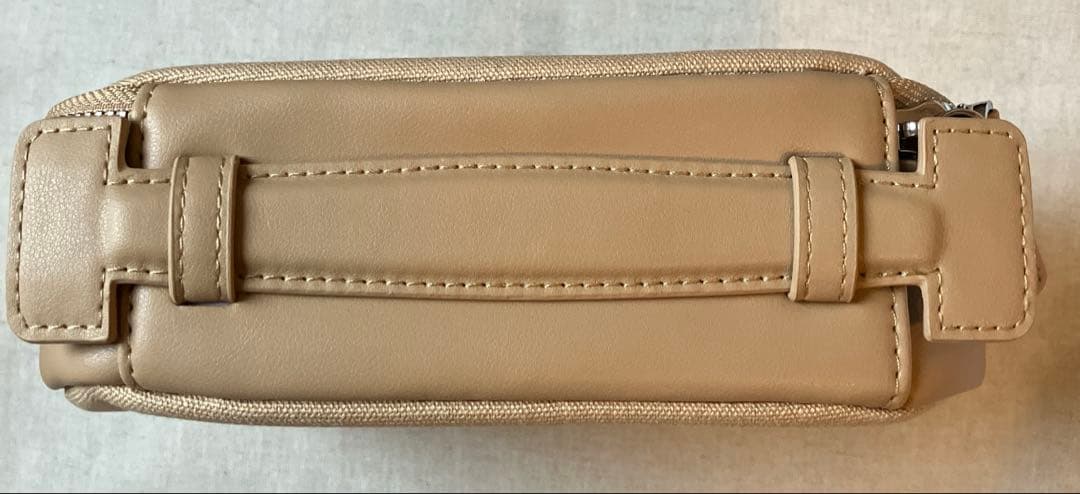 ANA 全日空 ファーストクラス アメニティポーチ ETTINGER ベージュ