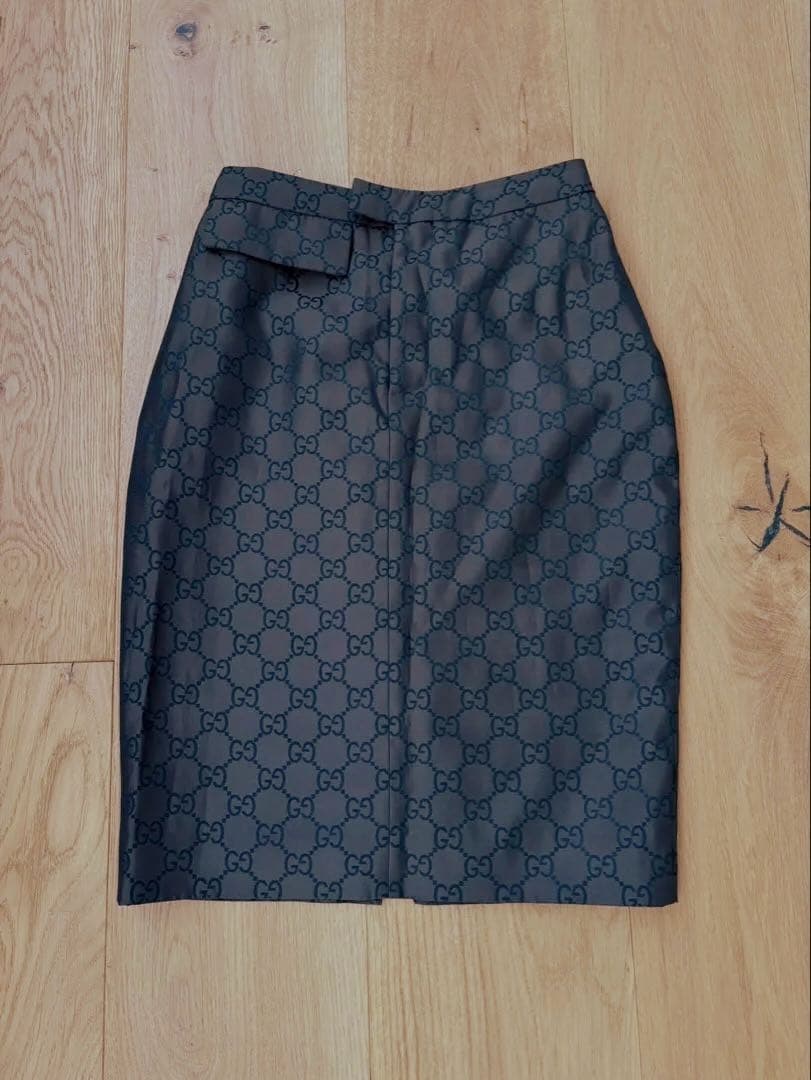【極美品】GUCCI GG柄タイトスカート 40 中古・古着通販】GUCCI (グッチ) GG総柄ウォッシュドオーガニック