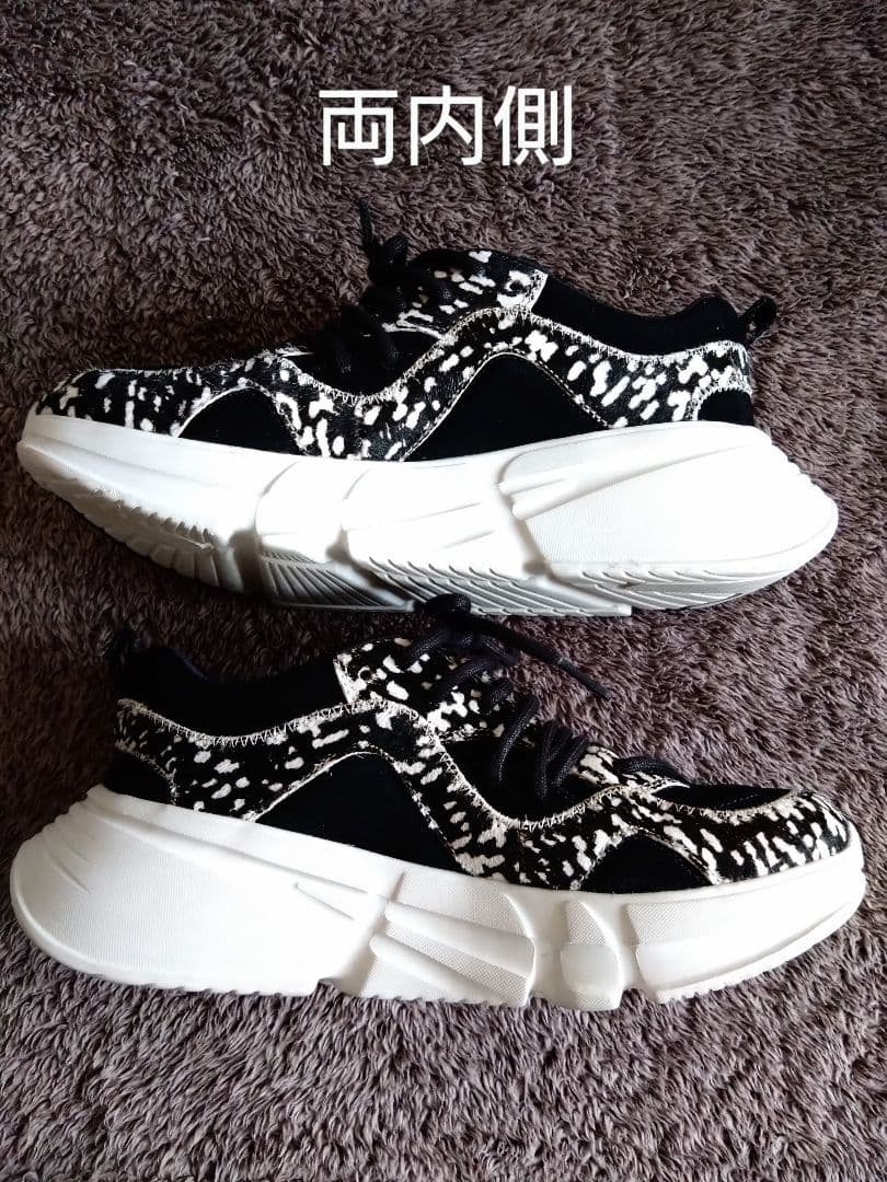 UGG アグ スニーカー Calle Lace Speckled 24.5cm