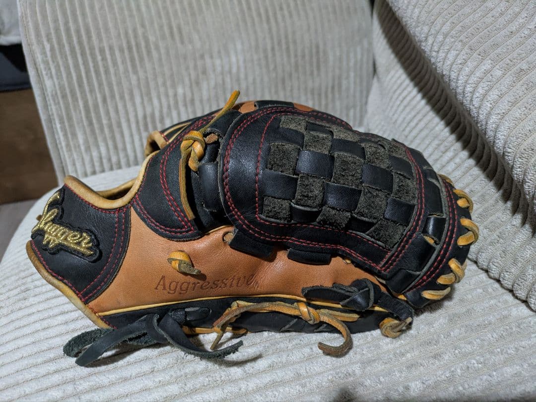 軟式野球グローブ 内野手用 久保田スラッガー 石川雄洋モデル