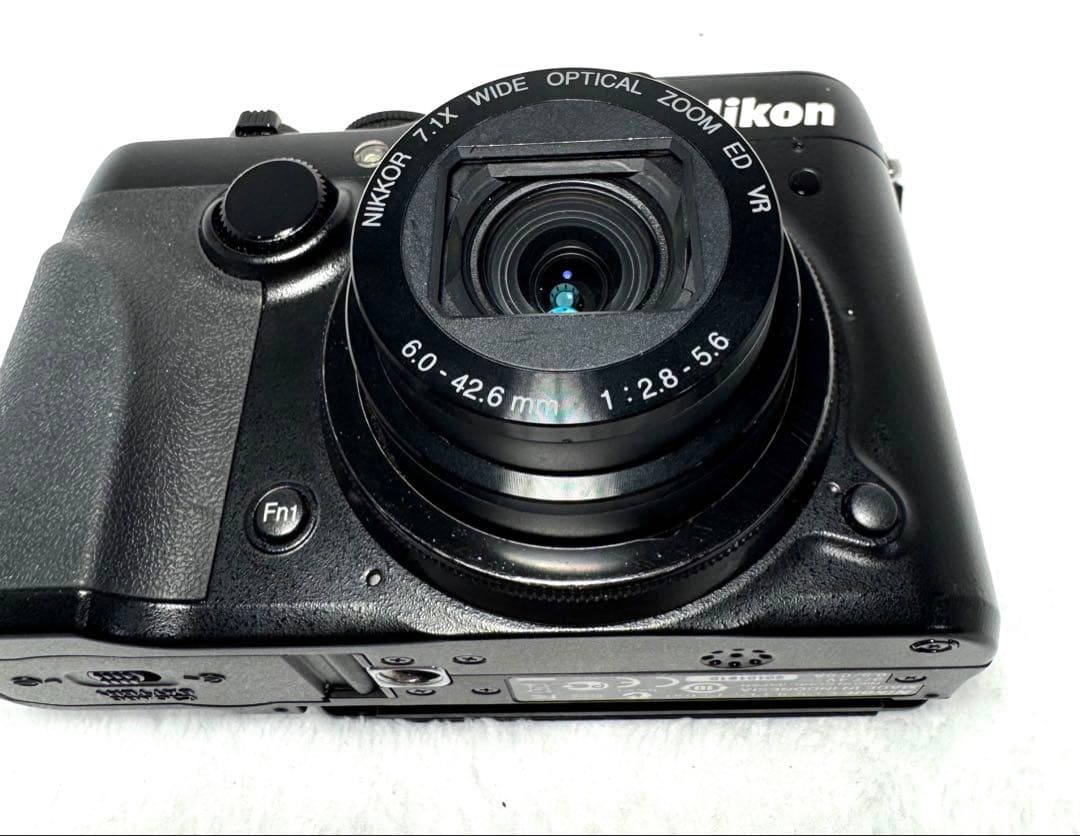 Nikon COOLPIX P7100 #2933 - メルカリ