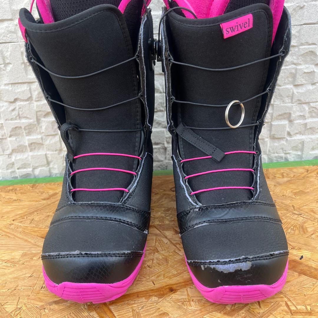 足の大きい女性！超軽量！フィット感抜群！swivel 25.5cm