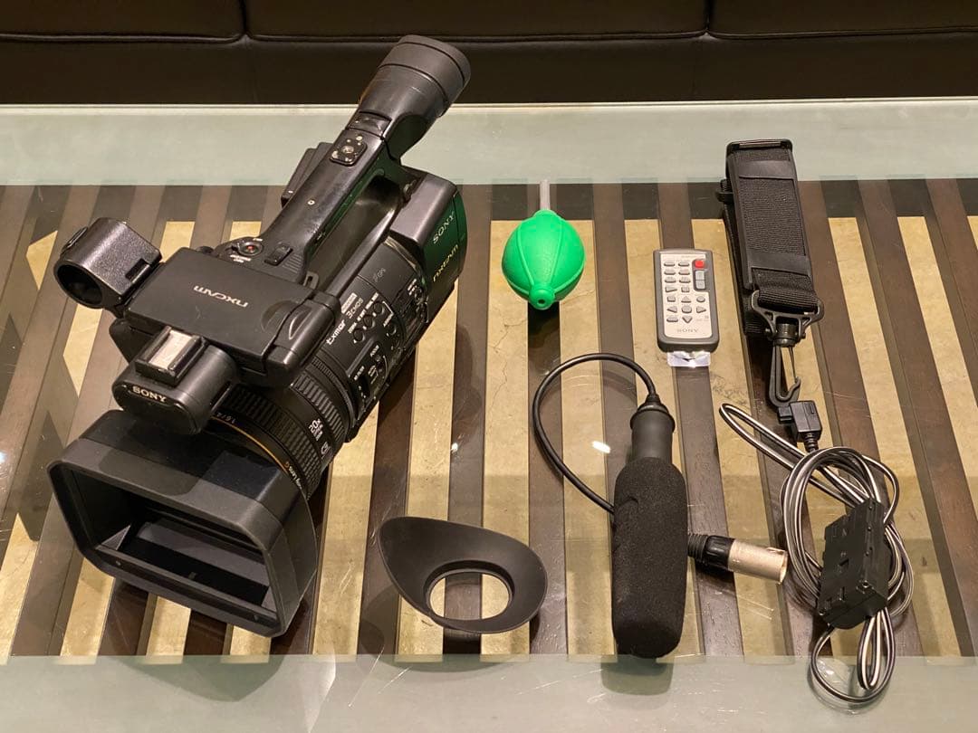 Sony HXR-NX5J/1 ビデオカメラ本体＋オマケ レンタル]SONY HXR-NX5J | ビデオカメラを借りるなら【東京カメラ機材